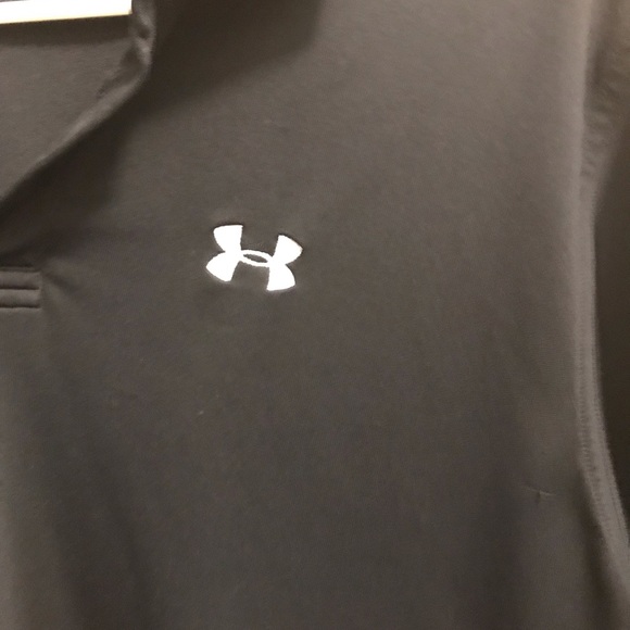 Under Armour Polo. Size Medium - Picture 3 of 4